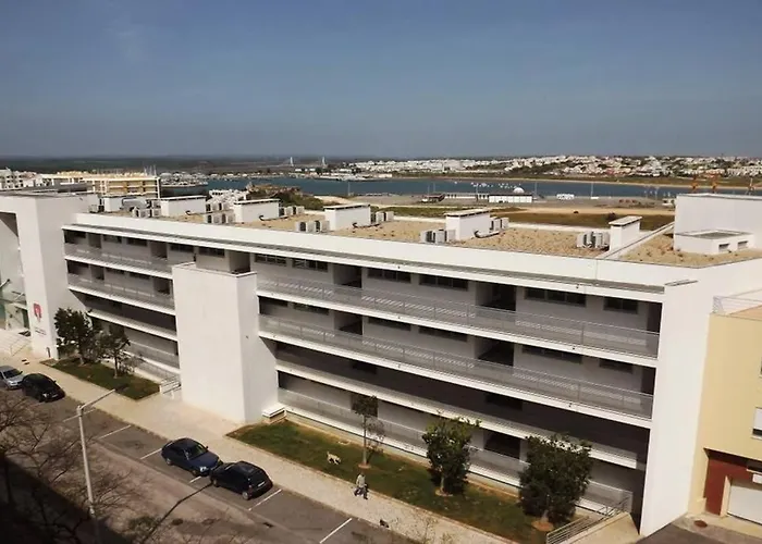 Apartment T2 Vista Rio Arade - *