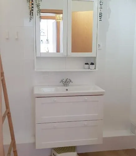 T2 Vista Rio Arade - Apartamento *